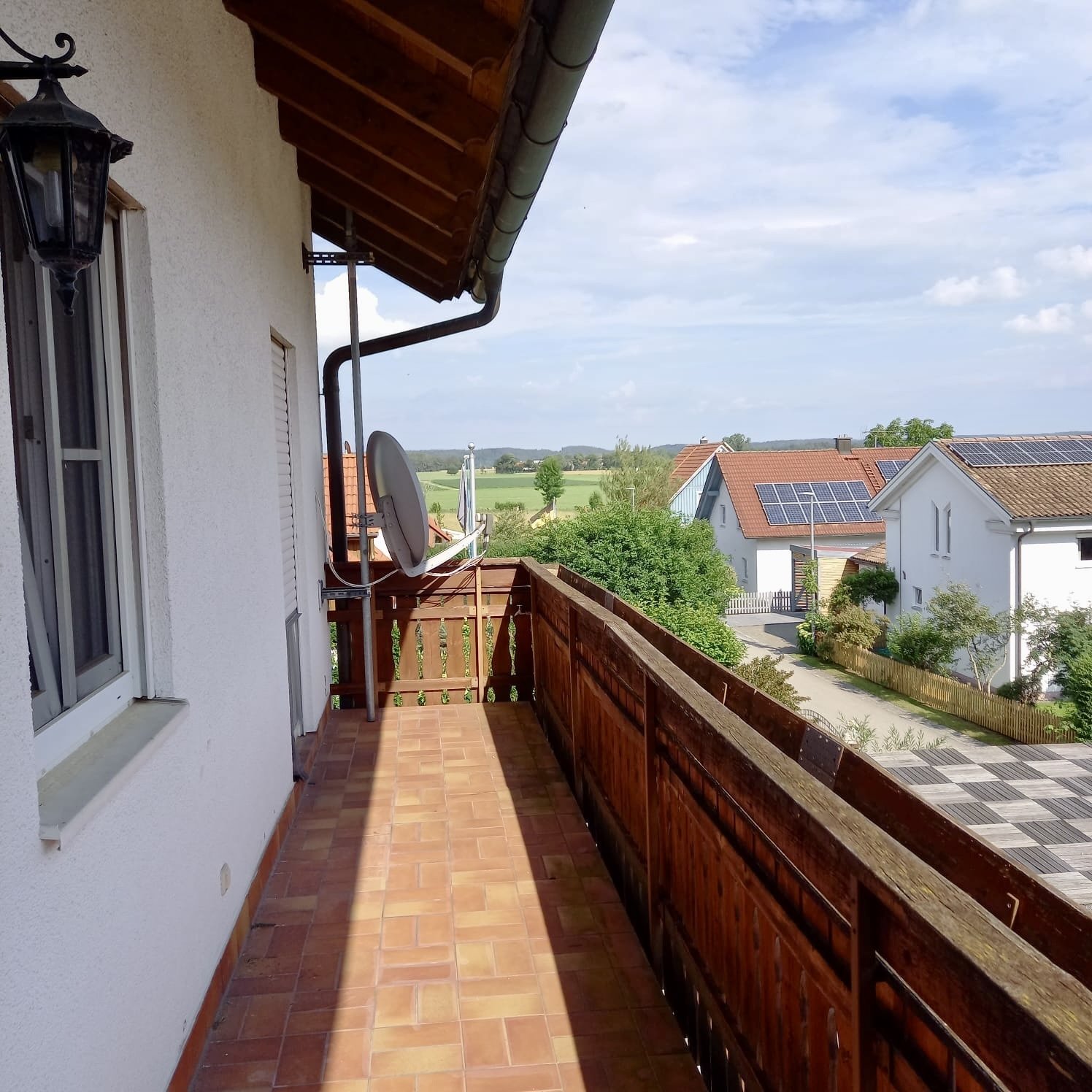 Balkon mit viel Sonne