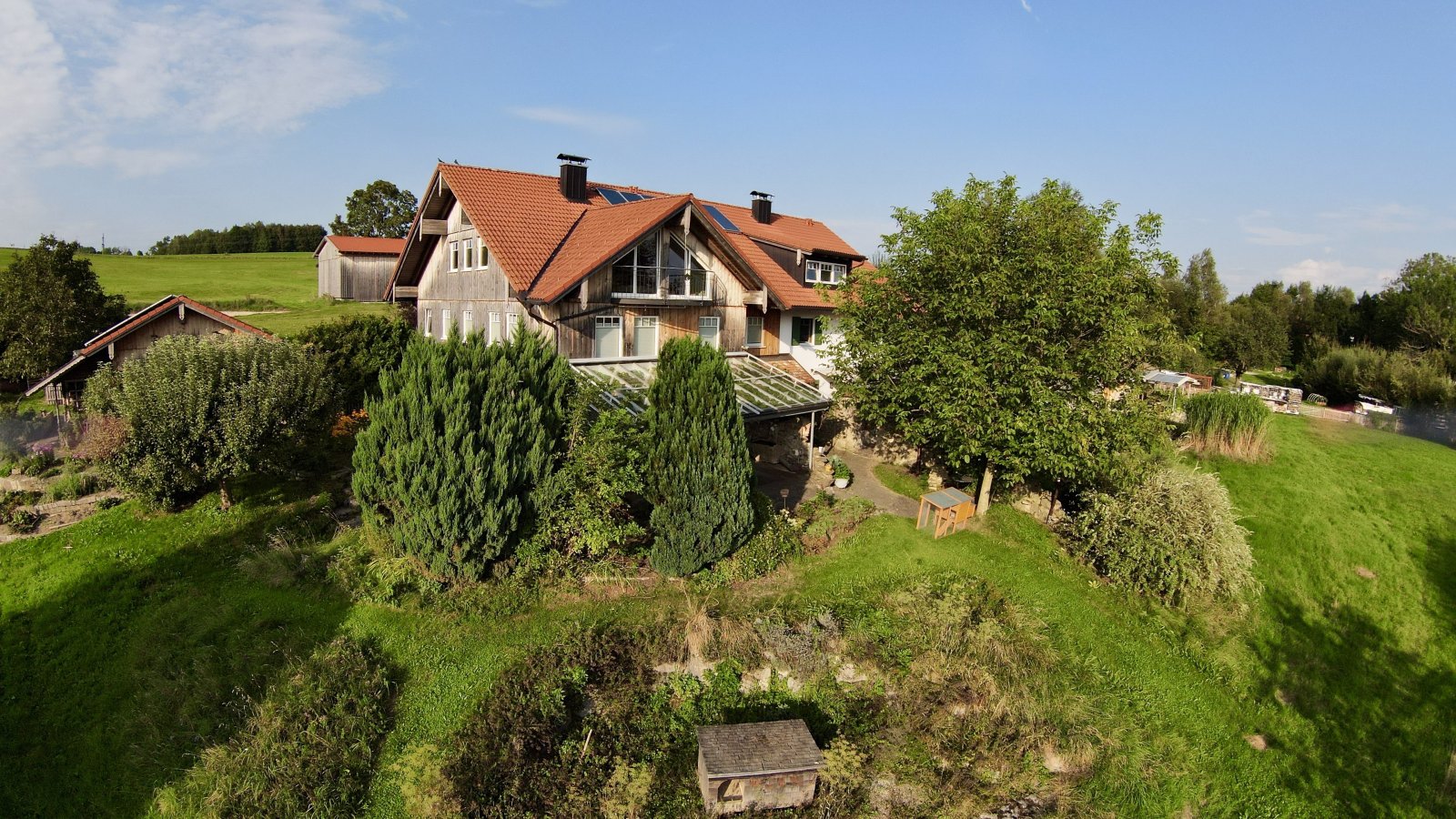Exklusive Doppelhaushälfte in Alleinlage im schönen Oberallgäu Wohnen mit Bergblick - Ihr neues Zuhause im Grünen – familienfreundlich, hochwertig Exklusive Doppelhaushälfte in Alleinlage im schönen Oberallgäu Wohnen mit Bergblick - Ihr neues Zuhause im Grünen – familienfreundlich, hochwertig